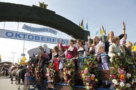Lễ hội bia Oktoberfest mừng sinh nhật 200 năm tuổi - 5 Lễ hội bia Oktoberfest mừng sinh nhật 200 năm tuổi - 5