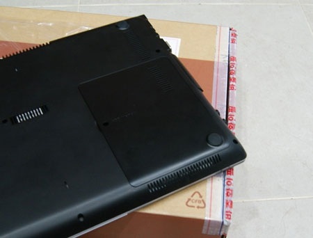 Gặp laptop Samsung QX 410 duy nhất tại Việt Nam - 10