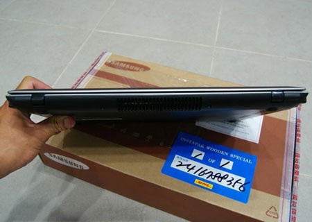 Gặp laptop Samsung QX 410 duy nhất tại Việt Nam - 4