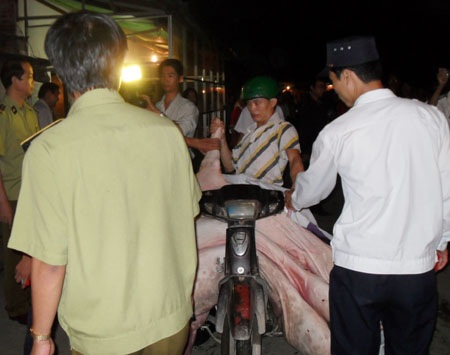 Nói mãi không nghe, Hà Nội quyết đóng cửa nhiều lò mổ - 3