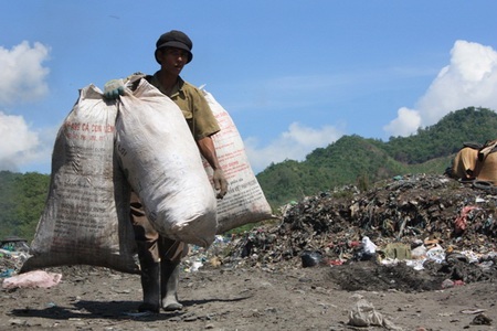 Đời nhặt rác bên đèo Rù Rì - 13