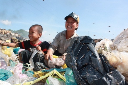 Đời nhặt rác bên đèo Rù Rì - 4