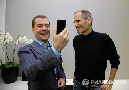 Niềm đam mê “thế giới số” của các chính trị gia Nga - 2