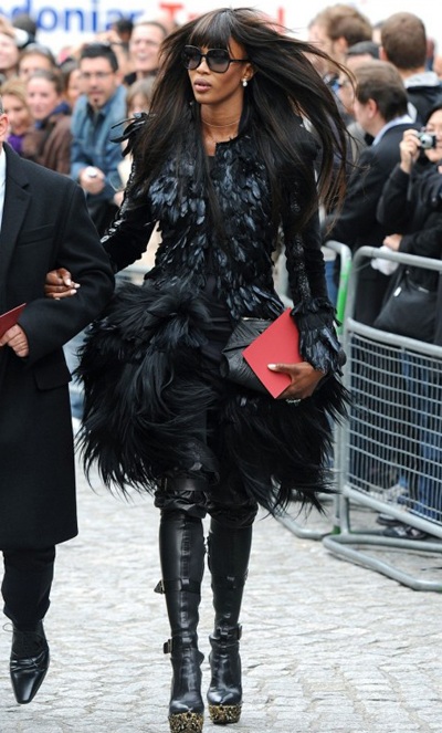 Nhiều “sao” dự buổi lễ tưởng niệm Alexander McQueen - 7