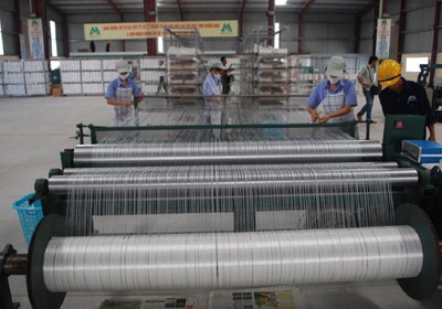 Khánh thành nhà máy vải sợi thủy tinh đầu tiên tại Việt Nam - 1 Khánh thành nhà máy vải sợi thủy tinh đầu tiên tại Việt Nam - 1
