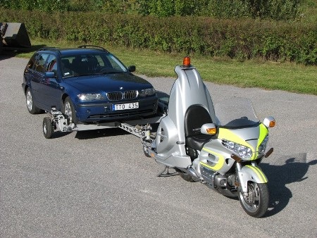 Khi Honda Goldwing làm... xe kéo - 2