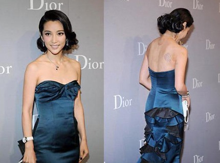 Những tấm lưng trần quyến rũ của màn ảnh Hoa ngữ - 6