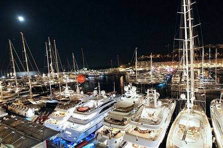 Du thuyền sang trọng tề tựu trong triển lãm tại Monaco - 14