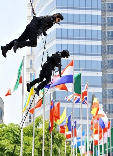 Chùm tin vắn qua ảnh - 1