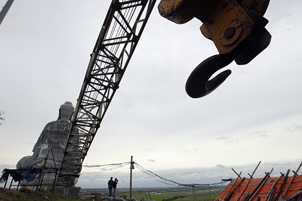 Ngắm pho tượng đá lớn nhất Đông Nam Á  - 6