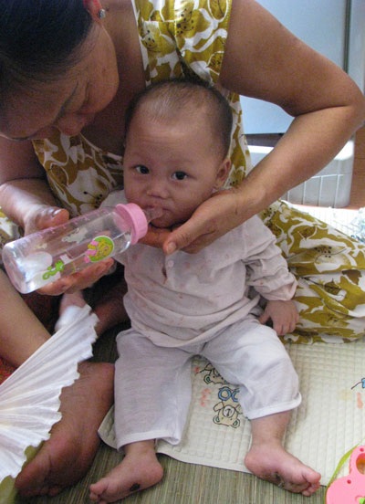 Đồng Tháp: Bé Như Ý đã được xuất viện - 1