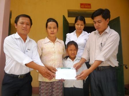 Cùng biến ước mơ của "hai đứa trẻ mồ côi" thành hiện thực - 2