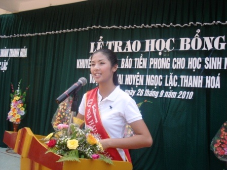 Ngọc Hân, Thùy Trang làm từ thiện tại Thanh Hóa - 7