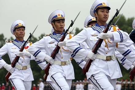 31.000 người tham dự Mít tinh, diễu binh, diễu hành ngày 10/10 - 1 31.000 người tham dự Mít tinh, diễu binh, diễu hành ngày 10/10 - 1