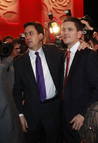 Vượt anh trai, Ed Miliband trở thành tân thủ lĩnh Công đảng Anh - 2