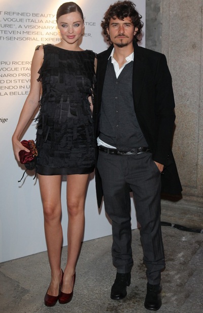 Miranda Kerr: “Bầu bí” vẫn đi giày cao gót - 6 Miranda Kerr: “Bầu bí” vẫn đi giày cao gót - 6