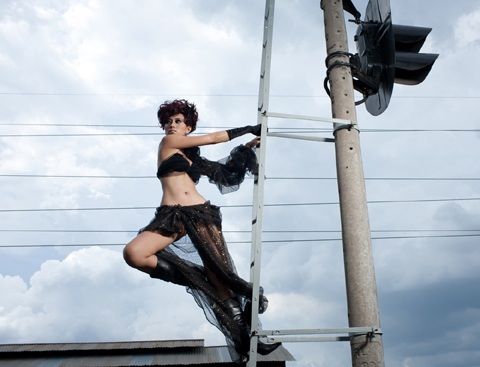 Thí sinh siêu mẫu dưới ống kính Nguyễn Long - 8 Thí sinh siêu mẫu dưới ống kính Nguyễn Long - 8