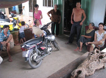 Xôn xao hàm cá sấu “đặc biệt” dưới lòng sông - 4 Xôn xao hàm cá sấu “đặc biệt” dưới lòng sông - 4