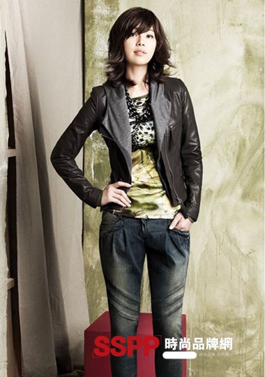 Han Ji Hye gợi cảm với BST BluPePe - 10