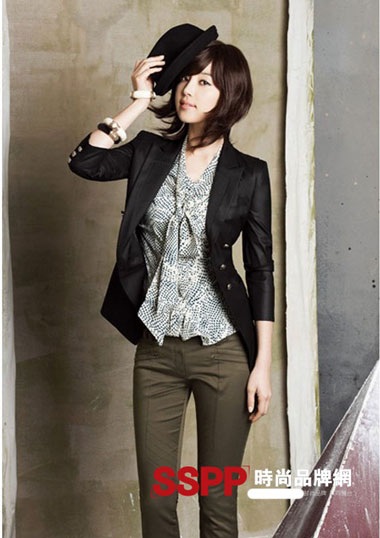 Han Ji Hye gợi cảm với BST BluPePe - 12