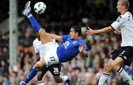 Nhìn lại vòng đấu “đen đủi” của các “đại gia” tại Premier League - 13