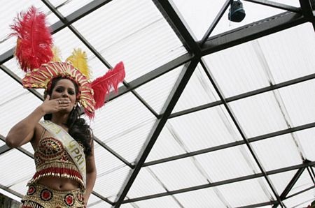 Người đẹp ngồi tù thi hoa hậu - 9 Người đẹp ngồi tù thi hoa hậu - 9