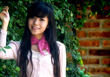 Chân dung “cô bé búp bê múa trên piano” - 6 Chân dung “cô bé búp bê múa trên piano” - 6