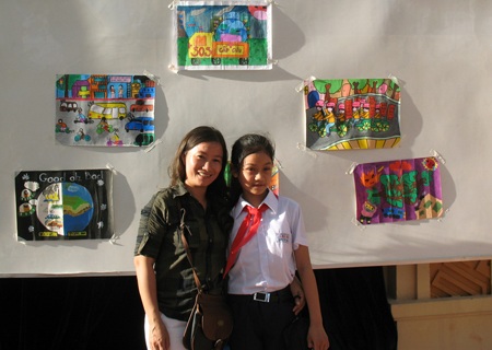 Cô bé học giỏi mê bảo vệ môi trường - 1