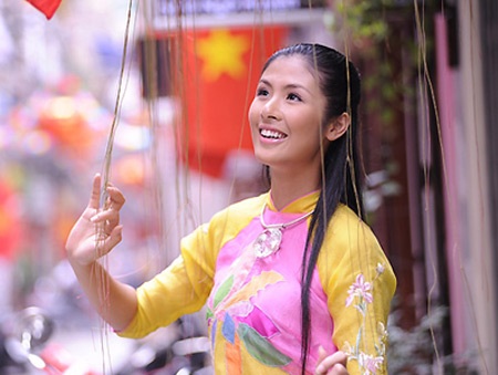 HH Ngọc Hân: Ai bảo mắt bồ câu là đẹp? - 3