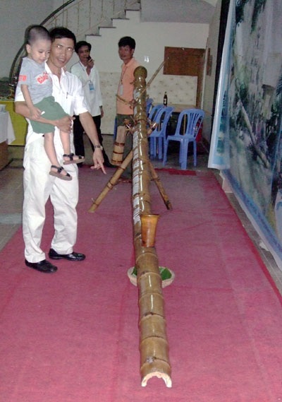 “Thần kim quy” làm bằng 120kg chả mực - 2