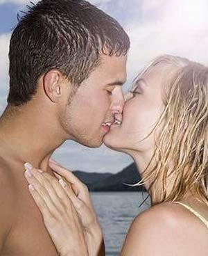 Những lợi ích mà chuyện “yêu” mang lại cho cơ thể - 1