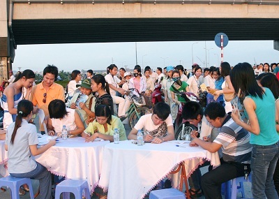 “Hành trình Vì cuộc sống cùng VNPT” khuấy động đất Hà Thành - 6 “Hành trình Vì cuộc sống cùng VNPT” khuấy động đất Hà Thành - 6