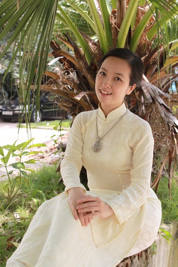 Cô thủ khoa giỏi 8 kỳ liên tiếp của ĐH Giao thông vận tải - 1