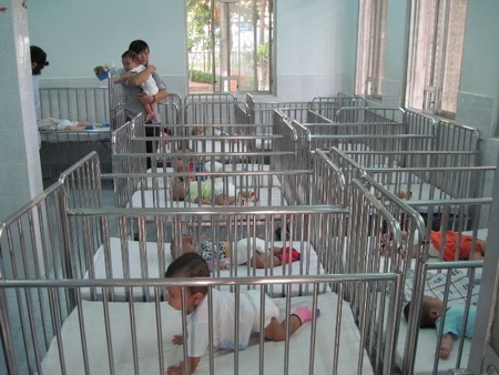 Thăm mái ấm tương lai của bé Nhân Nghĩa - 2 Thăm mái ấm tương lai của bé Nhân Nghĩa - 2