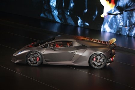 Xôn xao Lamborghini Sesto Elemento  - 5