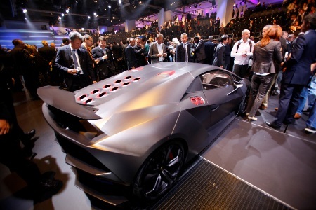 Xôn xao Lamborghini Sesto Elemento  - 9