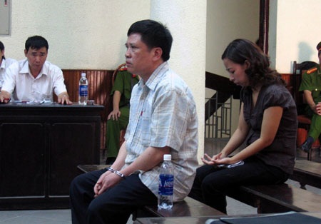 Trả hồ sơ vụ nguyên Phó Tổng BIDV để điều tra bổ sung - 1 Trả hồ sơ vụ nguyên Phó Tổng BIDV để điều tra bổ sung - 1