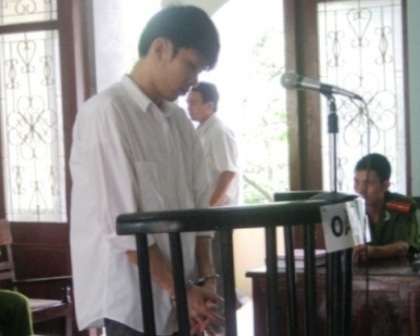 Thanh Hoá: Án tử hình cho kẻ hạ sát "tình địch" - 1 Thanh Hoá: Án tử hình cho kẻ hạ sát "tình địch" - 1