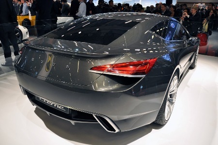 Lotus chơi trội  - 12