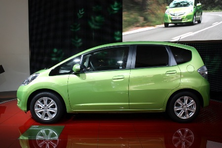 Honda Fit là xe hybrid rẻ nhất Nhật Bản - 6 Honda Fit là xe hybrid rẻ nhất Nhật Bản - 6
