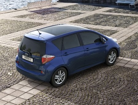 Toyota cạnh tranh Honda Jazz/Fit bằng Verso-S - 5 Toyota cạnh tranh Honda Jazz/Fit bằng Verso-S - 5