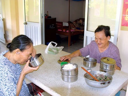 Những câu chuyện đau lòng ở một nhà dưỡng lão - 1 Những câu chuyện đau lòng ở một nhà dưỡng lão - 1