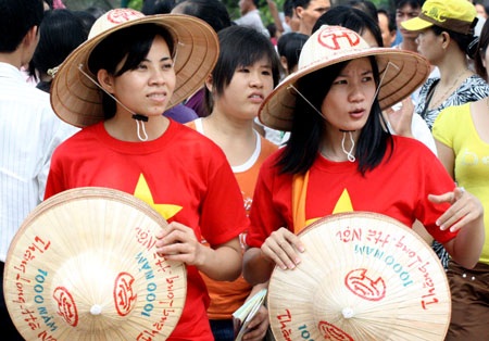 Hàng ngàn người hân hoan, náo nức mừng Đại lễ - 15 Hàng ngàn người hân hoan, náo nức mừng Đại lễ - 15