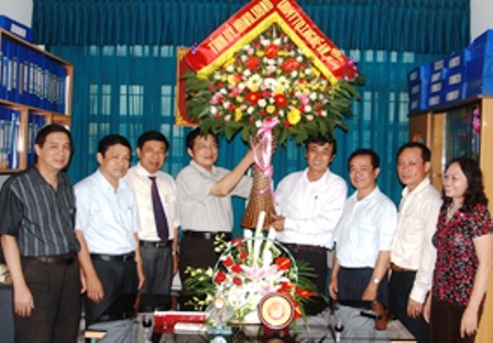 Nghệ An: Mừng Ngày Khuyến học Việt Nam - 1 Nghệ An: Mừng Ngày Khuyến học Việt Nam - 1
