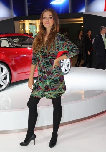 Người đẹp Triển lãm ô tô Paris 2010 - 2 Người đẹp Triển lãm ô tô Paris 2010 - 2