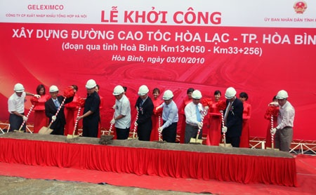 Khởi công xây dựng đường cao tốc Hòa Lạc - TP. Hòa Bình - 1 Khởi công xây dựng đường cao tốc Hòa Lạc - TP. Hòa Bình - 1