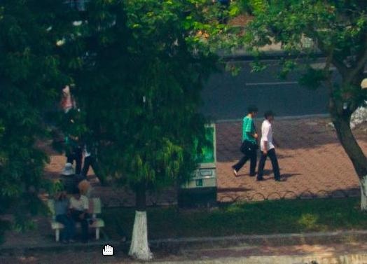 Phát hiện người sống trên nóc nhà Bưu điện Hà Nội - 1 Phát hiện người sống trên nóc nhà Bưu điện Hà Nội - 1