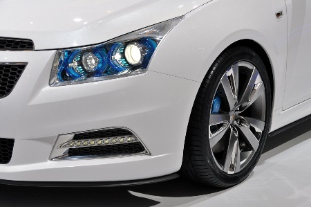 Cận cảnh Cruze phiên bản hatchback - 4 Cận cảnh Cruze phiên bản hatchback - 4