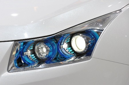 Cận cảnh Cruze phiên bản hatchback - 2 Cận cảnh Cruze phiên bản hatchback - 2