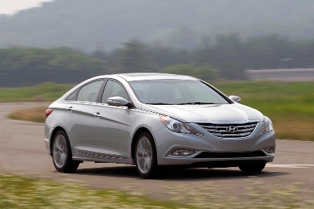 Hyundai Sonata 2.0T chuẩn bị nhập cuộc - 3 Hyundai Sonata 2.0T chuẩn bị nhập cuộc - 3